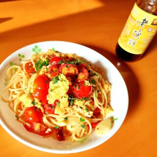 炒西红柿鸡蛋面　トマトと卵のパスタ【パスタ100】